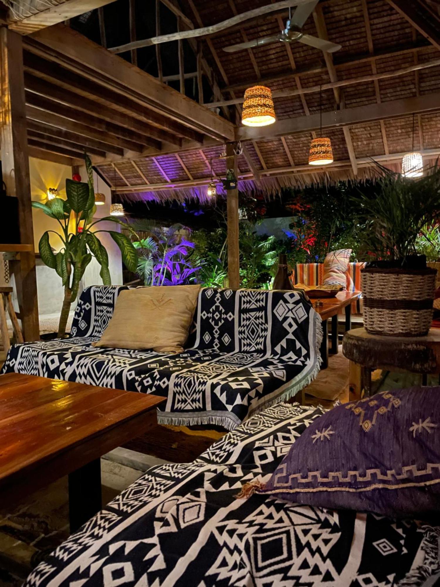 La Boheme Boutique Glamping Ξενοδοχείο General Luna  Εξωτερικό φωτογραφία