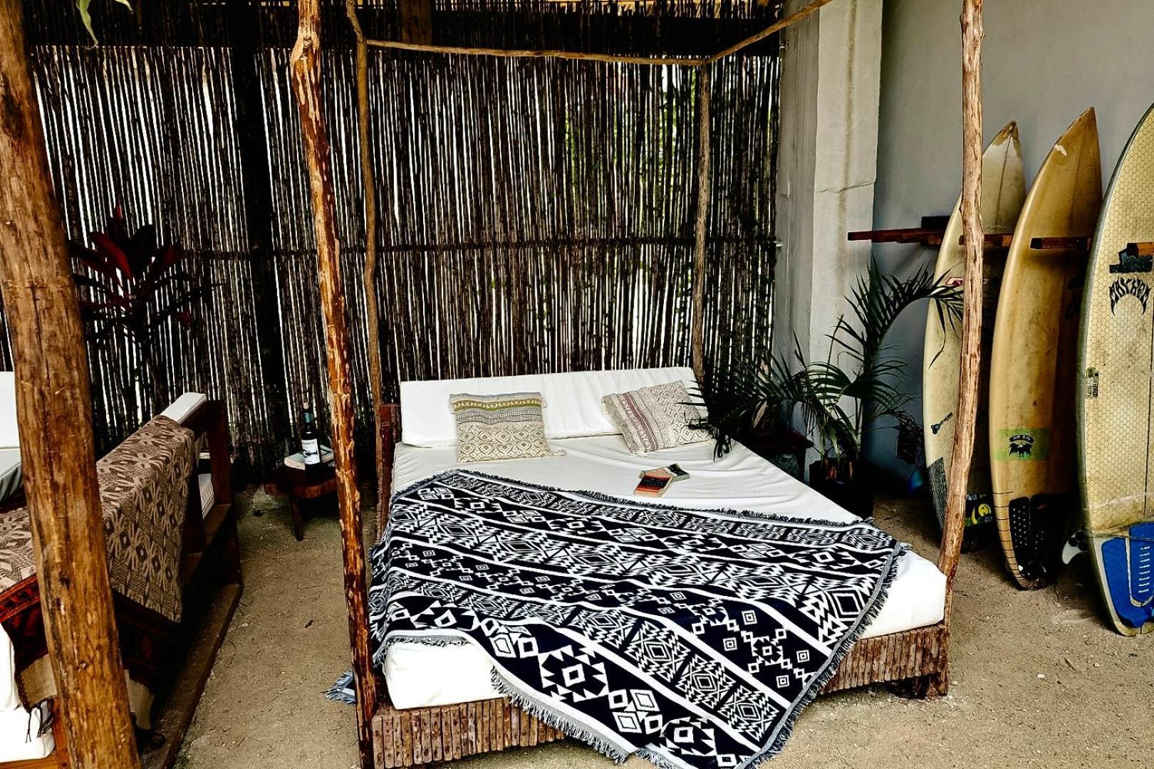 La Boheme Boutique Glamping Ξενοδοχείο General Luna  Εξωτερικό φωτογραφία